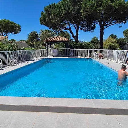 Villa 40M2 Cosy Avec Piscine, Clim, Parking Prive La Grande Motte Exterior photo
