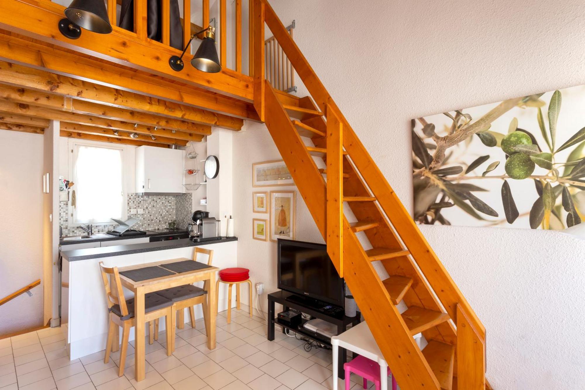40m2 Cosy Avec Piscine, Clim, Parking Prive * La Grande-Motte